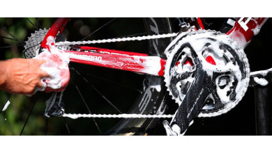 Cheap bike cleaning - Products and hacks to save money